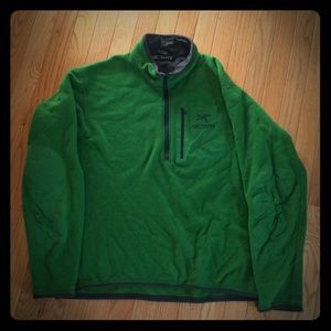 Arc’teryx 1/4 zip pullover